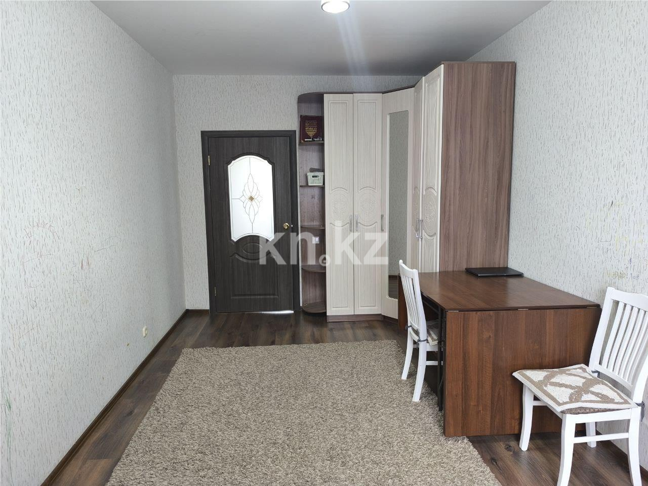 Продажа 3-комнатной квартиры, 98 м², пр. Шахтеров в Караганде - фото 6