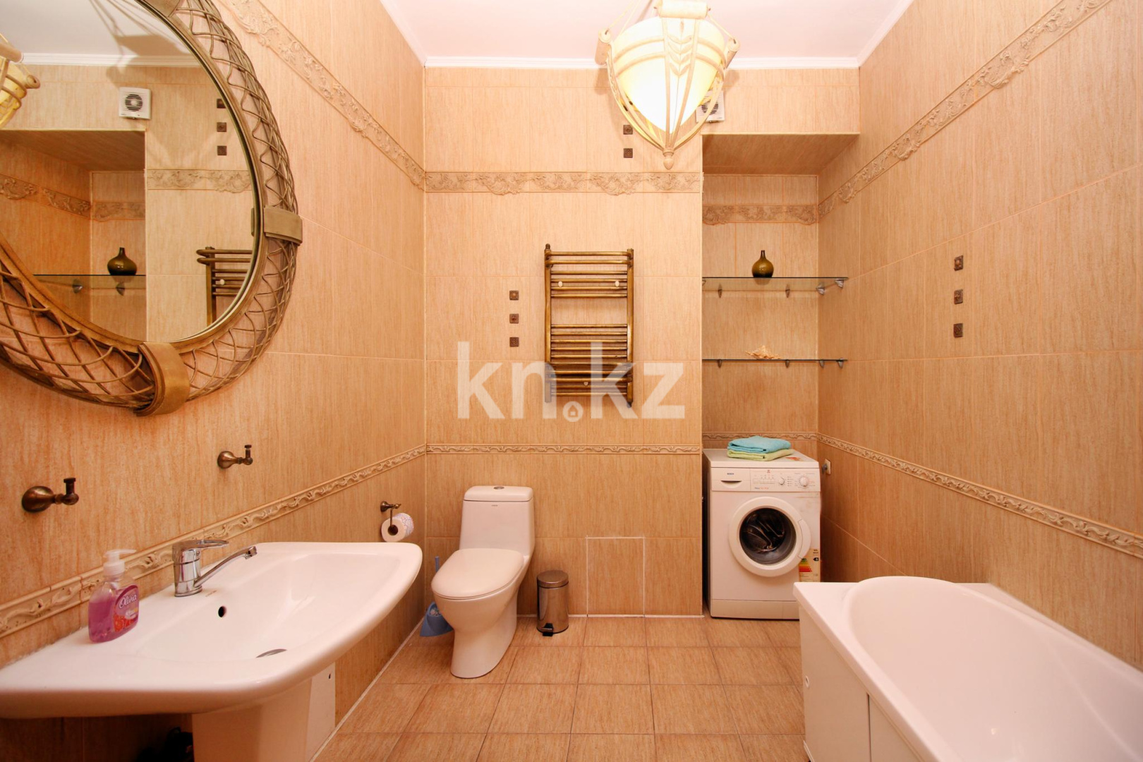 Аренда 2-комнатной квартиры посуточно, 80 м², Достык, дом  162 - ул. Жолдасбекова в Алматы - фото 17