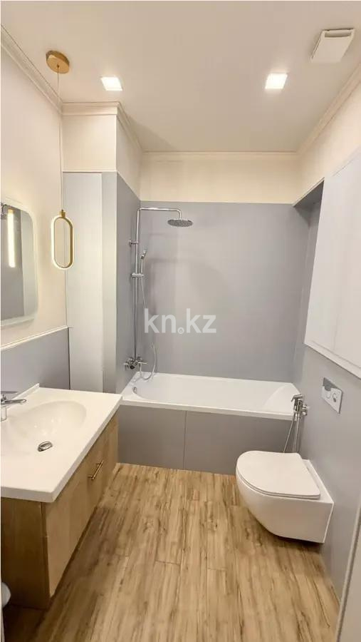 Продажа 3-комнатной квартиры, 38.9 м², ул. Туркестан, дом  28а в Астане - фото 5