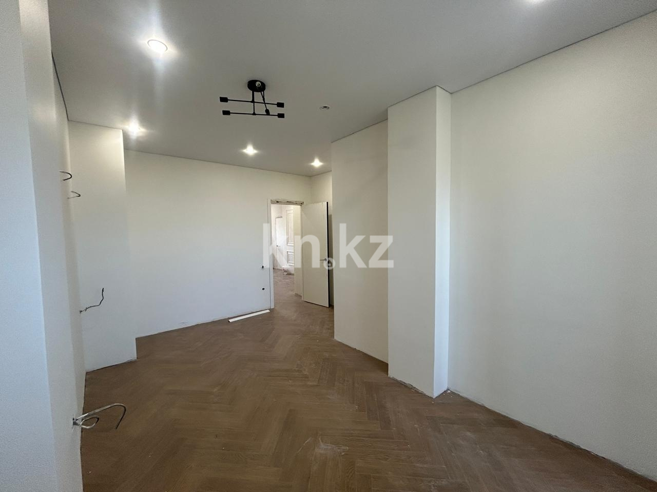 Продажа 3-комнатной квартиры, 81 м² в Караганде - фото 9