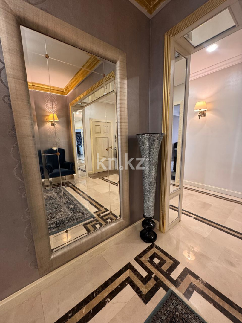 Продажа 5-комнатной квартиры, 206.5 м² в Астане - фото 4