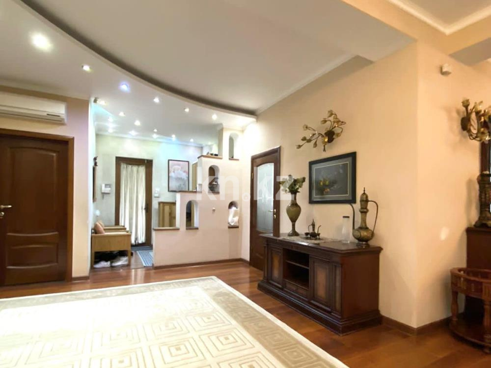 Продажа 7-комнатного дома, 350 м², Талгата Бигельдинова, дом  90 в Алматы - фото 2