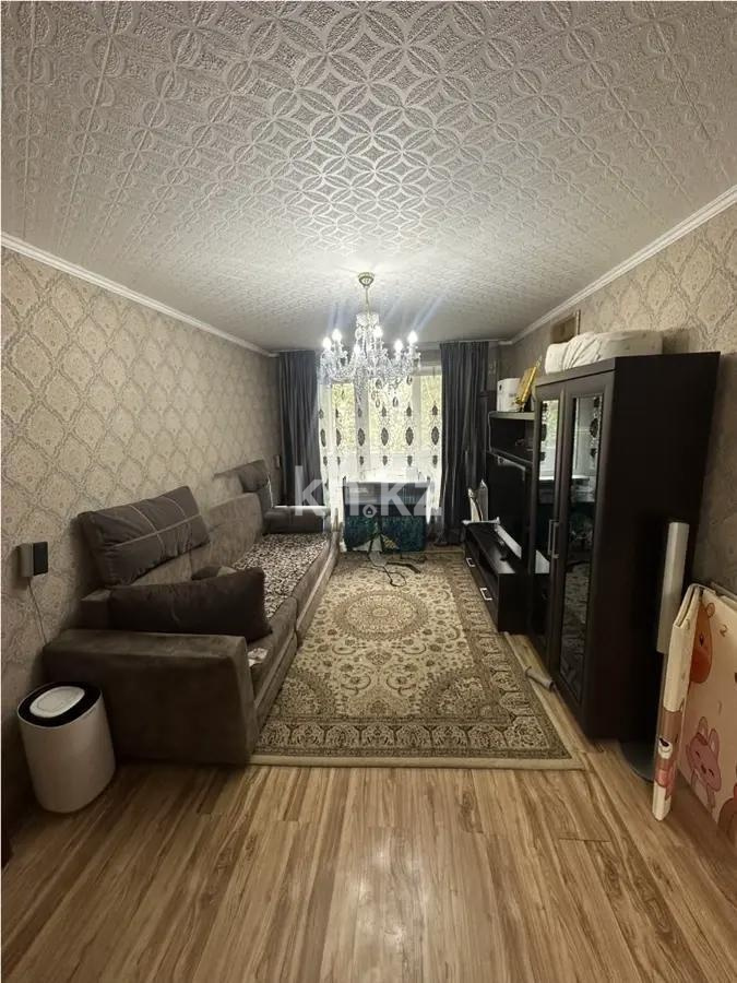 Продажа 5-комнатной квартиры, 90 м² в Караганде