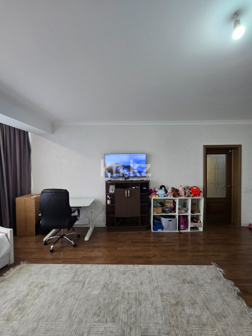 Продажа 2-комнатной квартиры, 94.2 м² в Алматы - фото 11