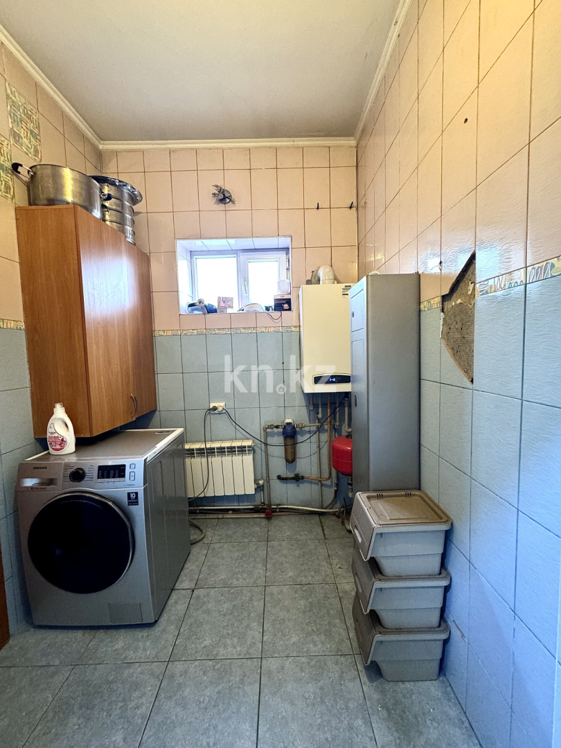 Продажа 6-комнатного дома, 200 м², ул. Грибоедова в Алматы - фото 16