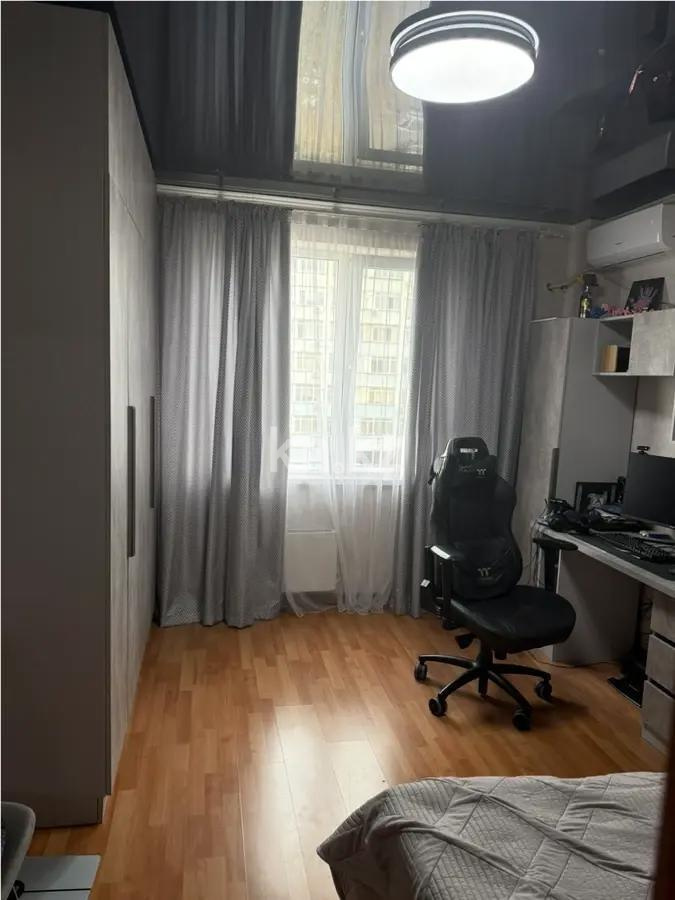 Продажа 3-комнатной квартиры, 75 м², пр. Райымбека, дом  245 в Алматы - фото 3