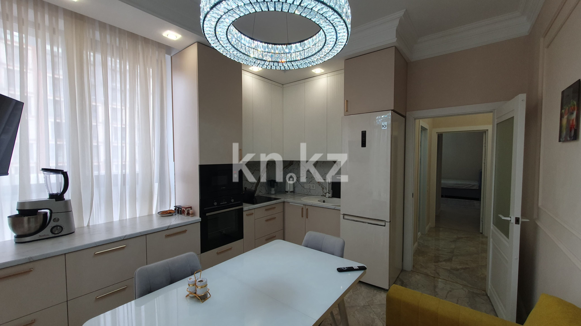Продажа 2-комнатной квартиры, 70 м², ул. Розыбакиева, дом  343 в Алматы - фото 6