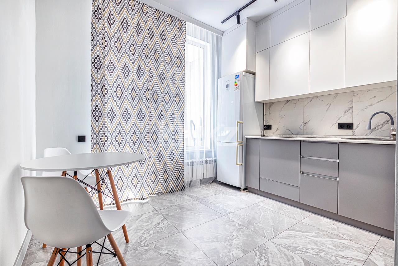 Аренда 1-комнатной квартиры посуточно, 39 м² в Астане