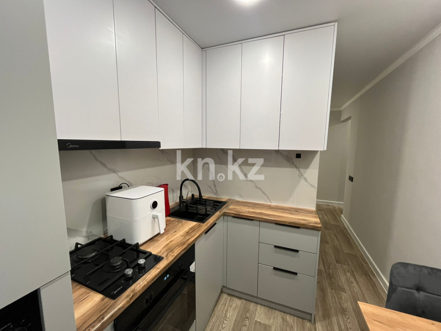 Продажа 2-комнатной квартиры, 50 м², пр. Республики в Караганде - фото 10