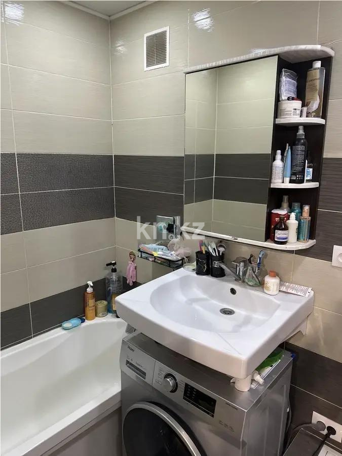 Продажа 2-комнатной квартиры, 41 м², ул. Пичугина, дом  242 в Караганде - фото 2