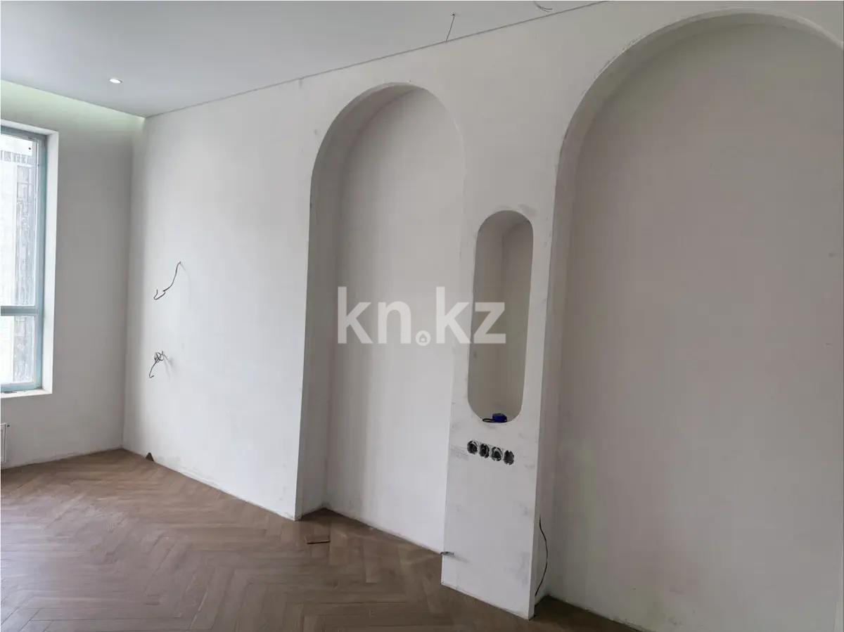 Продажа 5-комнатной квартиры, 140 м² в Астане - фото 2