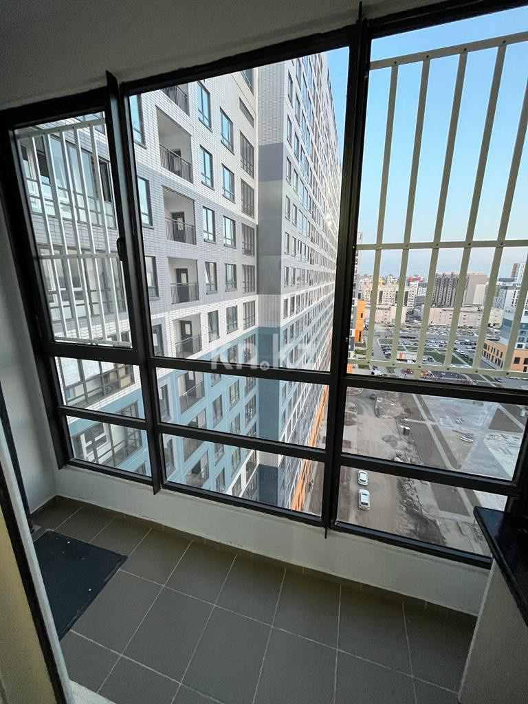 Аренда 1-комнатной квартиры, 36 м², ул. Бектурова, дом  4/1 в Астане