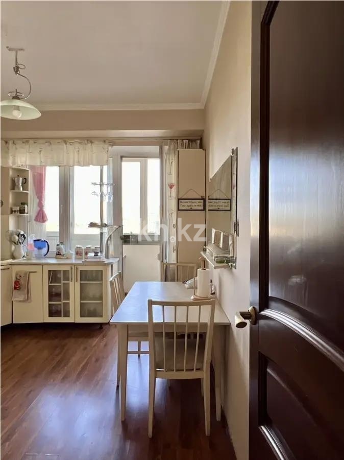 Продажа 3-комнатной квартиры, 64.7 м² в Алматы - фото 4