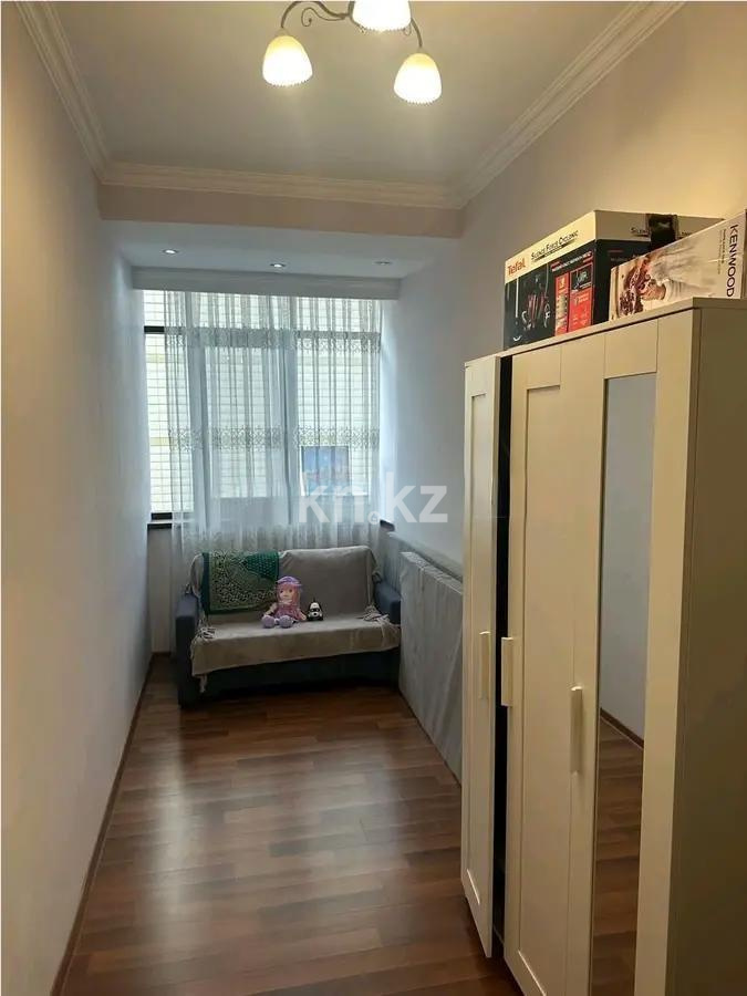 Продажа 3-комнатной квартиры, 70 м², ул. Досмухамедова, дом  101 в Алматы - фото 3