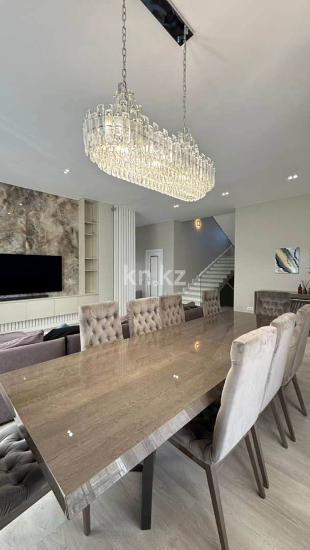 Продажа 6-комнатного дома, 422 м² в Алматы - фото 15