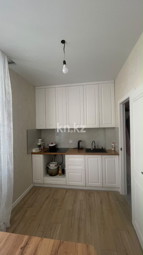 Аренда 2-комнатной квартиры, 54 м² в Астане