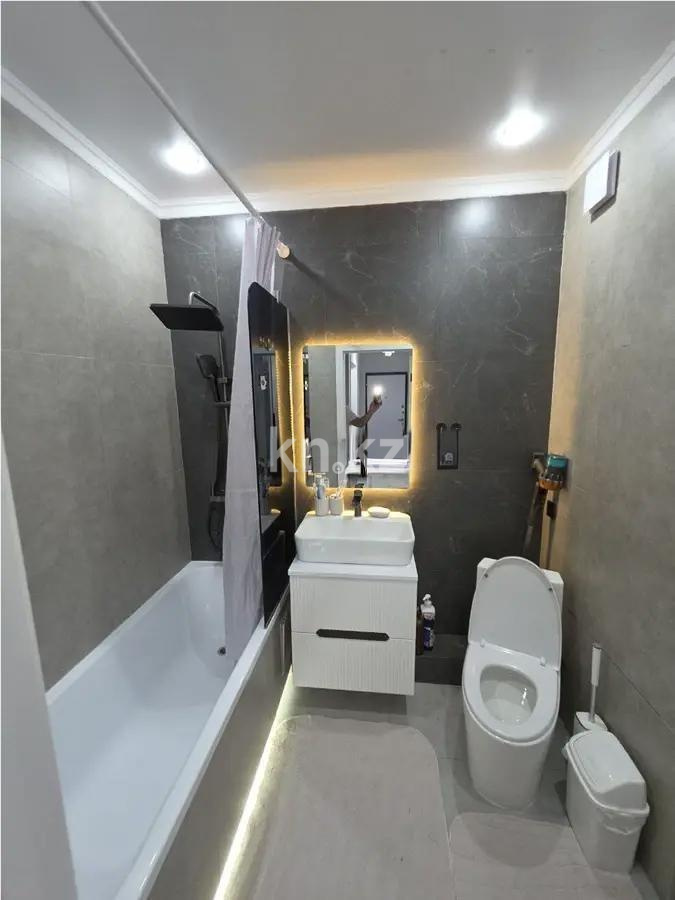 Продажа 2-комнатной квартиры, 48 м², ул. Омарова, дом  9 в Алматы - фото 4