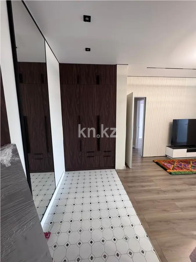 Продажа 4-комнатной квартиры, 95 м² в Астане