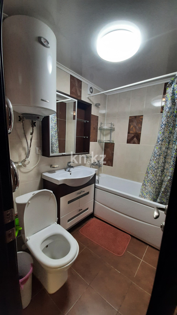 Аренда 2-комнатной квартиры, 48 м², пр. Строителей, дом  25 в Караганде - фото 6