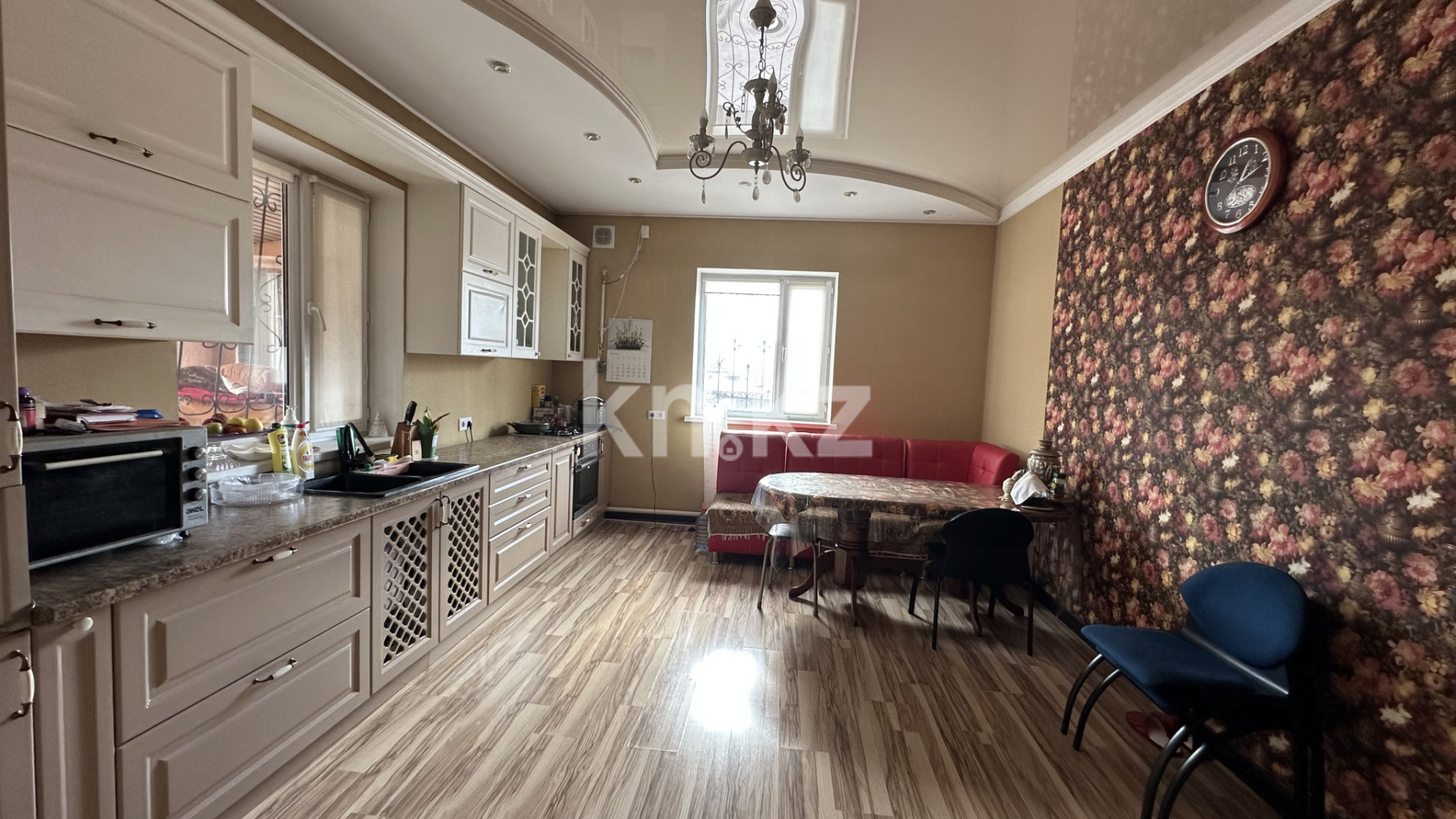 Продажа 5-комнатного дома, 288 м², Атамура в Астане - фото 12