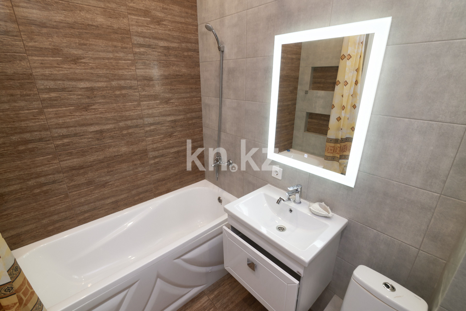 Продажа 3-комнатной квартиры, 80.9 м², ул. Токпанова, дом  20 - ул. Шарля де Голля в Астане - фото 25