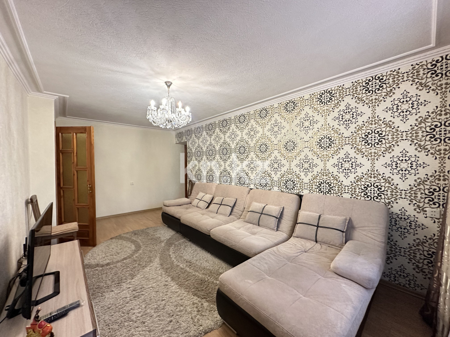 Продажа 5-комнатной квартиры, 101.4 м² в Караганде - фото 2