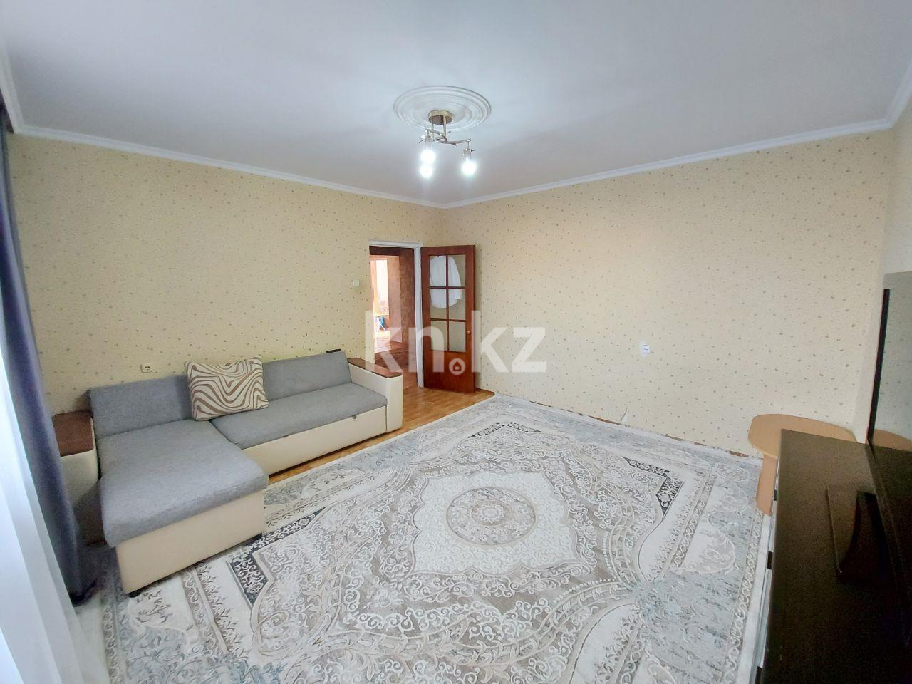 Продажа 3-комнатной квартиры, 63 м², мкр-н Голубые Пруды в Караганде - фото 2