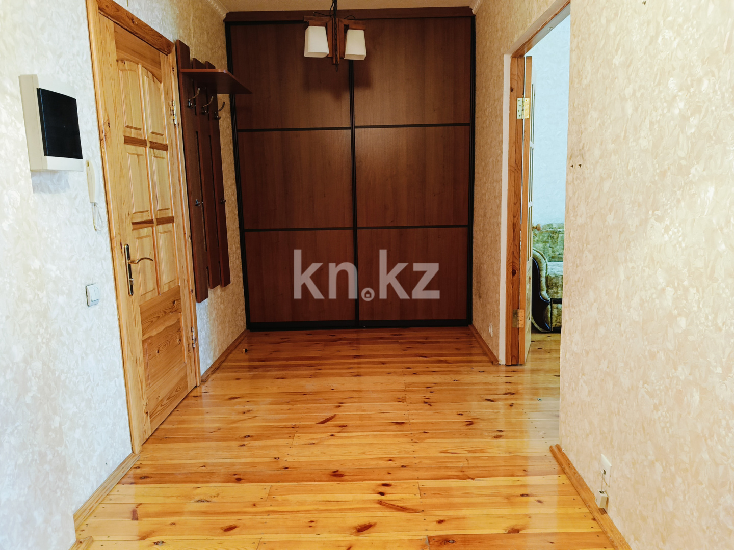 Продажа 1-комнатной квартиры, 50 м², пр. Сарыарка, дом  50 - ул. Маскеу в Астане - фото 14