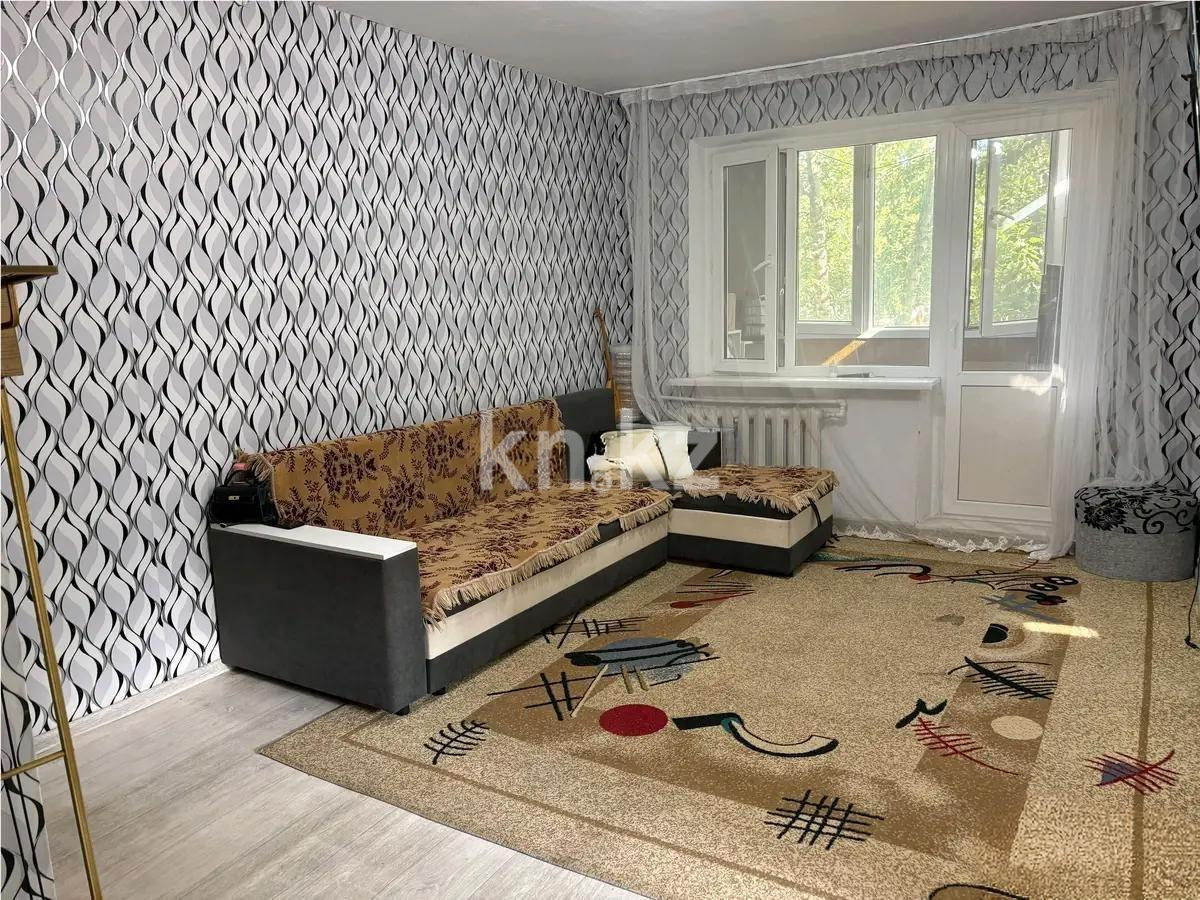 Продажа 3-комнатной квартиры, 49 м², мкр-н 13, дом  31 в Караганде