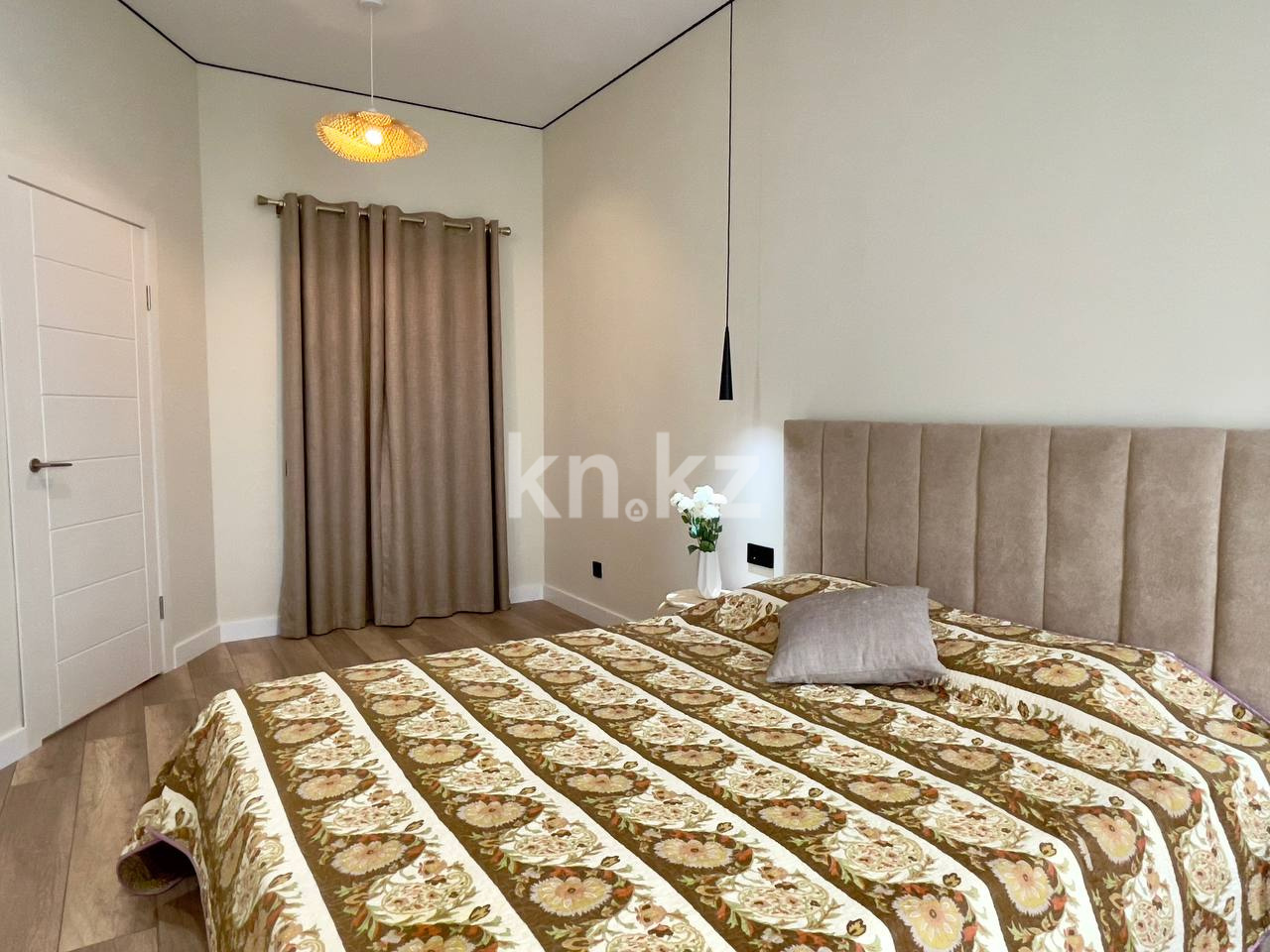 Продажа 2-комнатной квартиры, 69 м², Гагарина, дом  310 - пр. Аль-Фараби в Алматы - фото 2