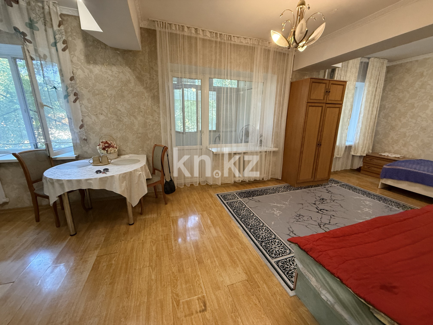 Продажа 1-комнатной квартиры, 40 м² в Алматы