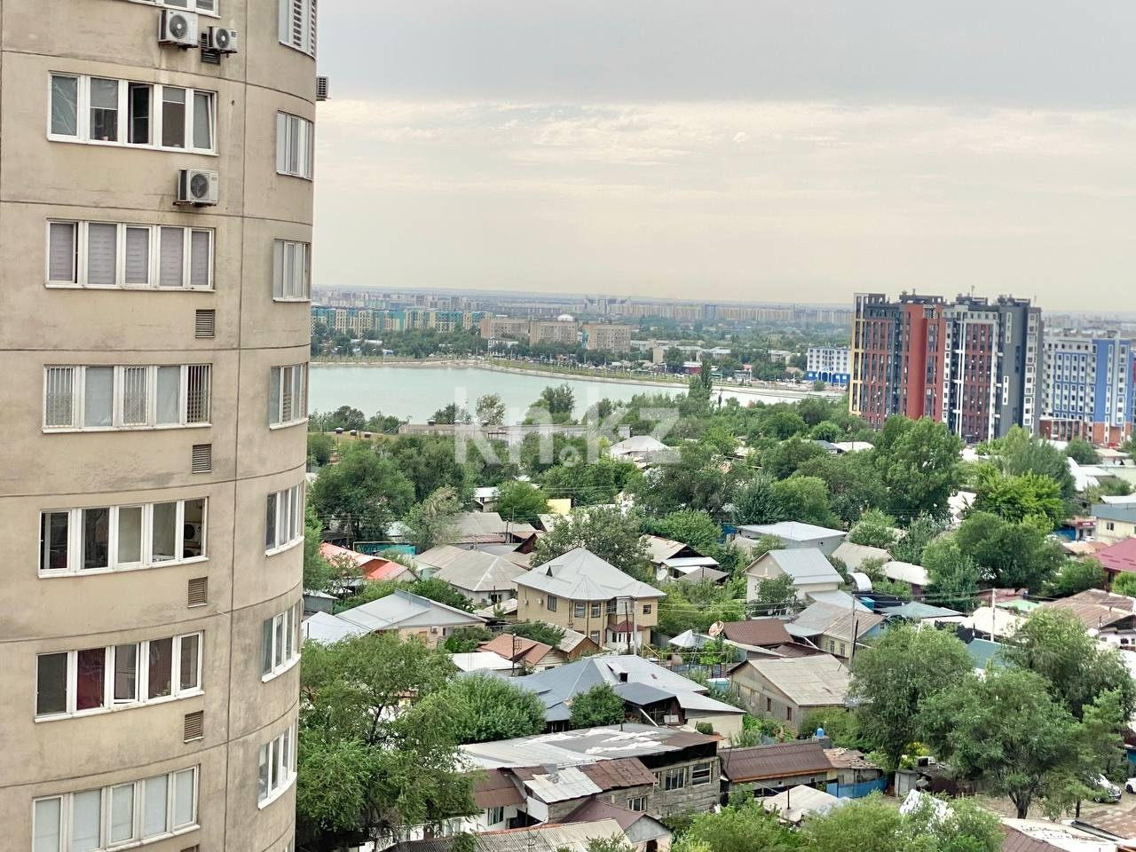 Продажа 2-комнатной квартиры, 72 м² в Алматы - фото 19