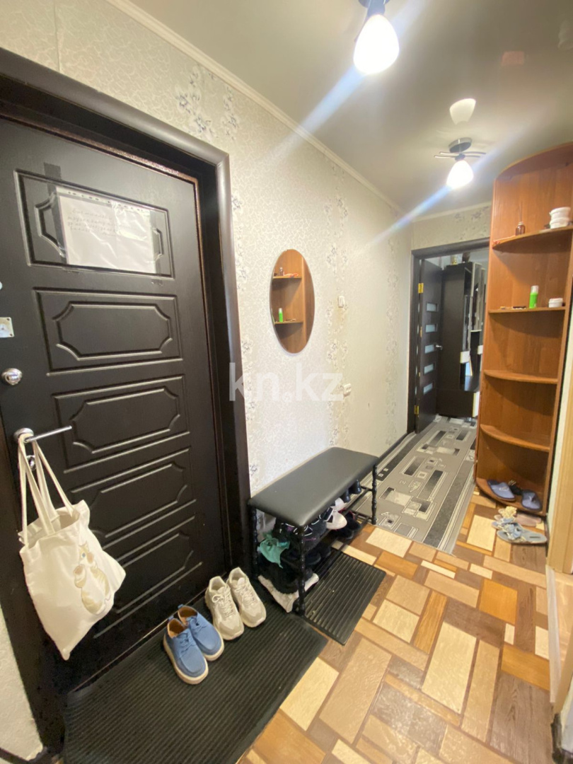 Продажа 4-комнатной квартиры, 62 м², ул. Муканова, дом  8 в Караганде - фото 14