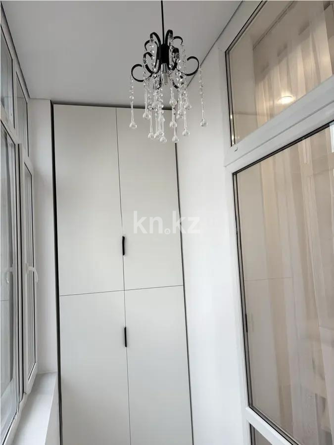 Продажа 1-комнатной квартиры, 42 м², ул. Е-882, дом  7 в Астане - фото 6