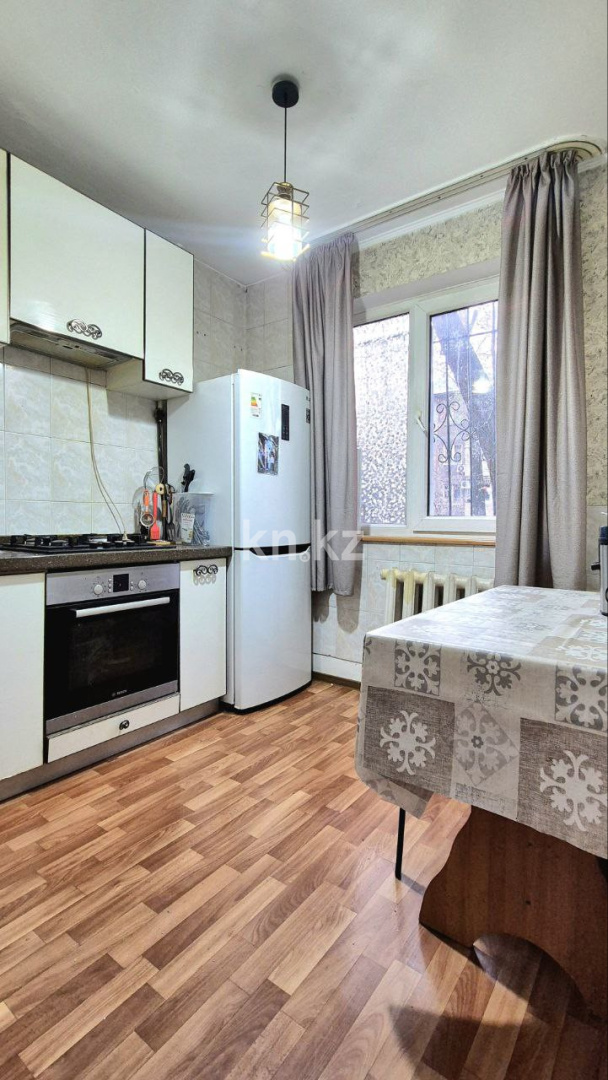 Продажа 3-комнатной квартиры, 57.5 м², 2 мкр., дом  36 в Алматы - фото 9