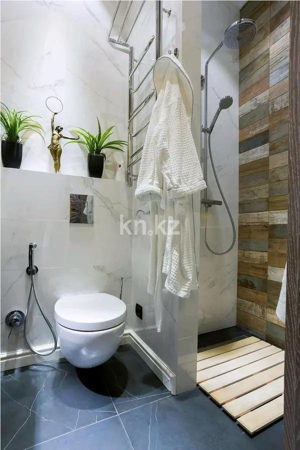 Продажа 2-комнатной квартиры, 70 м² в Алматы - фото 4