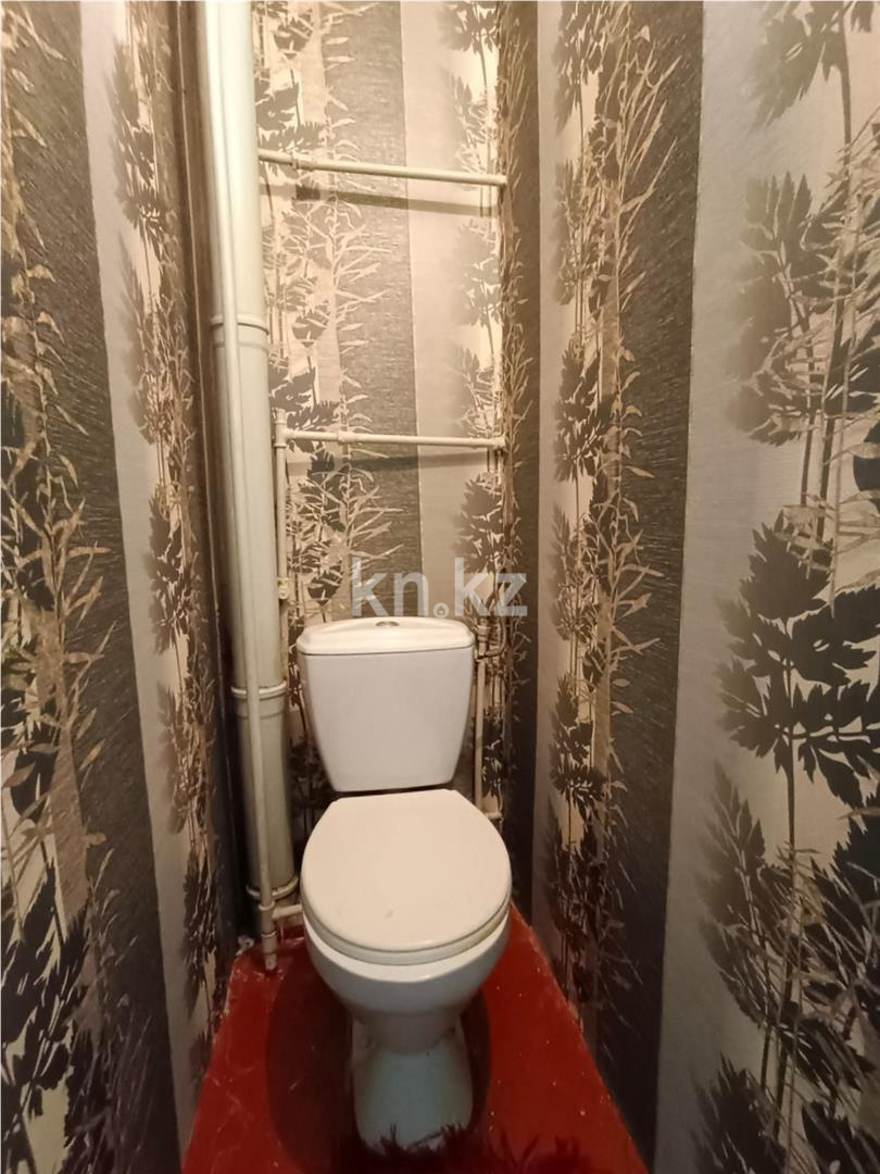 Продажа 2-комнатной квартиры, 47 м², мкр-н 22 в Караганде - фото 11