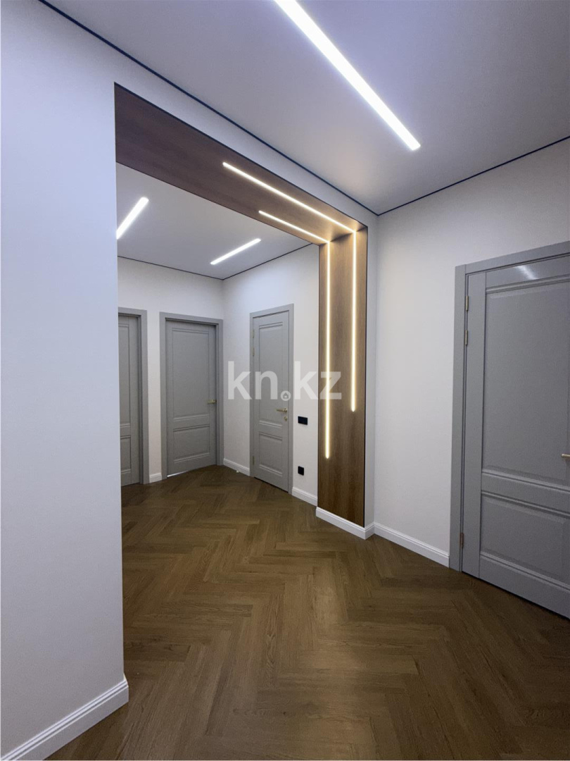 Продажа 4-комнатной квартиры, 111 м² в Караганде - фото 22