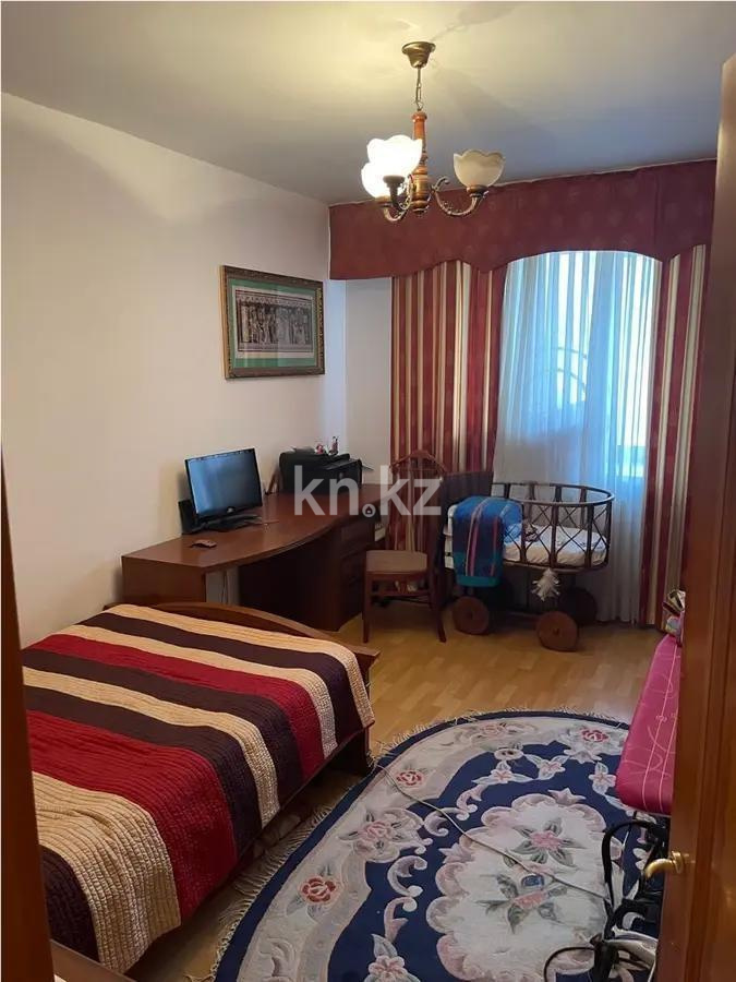 Продажа 4-комнатной квартиры, 111 м², ул. Ракымова, дом  22 в Астане - фото 3