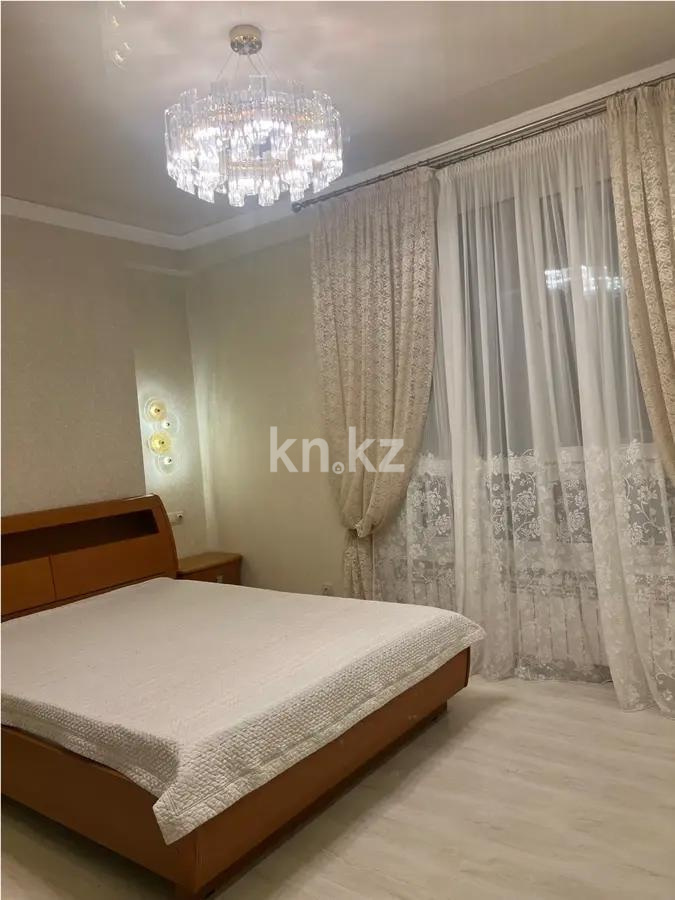 Продажа 3-комнатной квартиры, 100 м², пр. Кабанбай батыра, дом  7 в Астане - фото 2