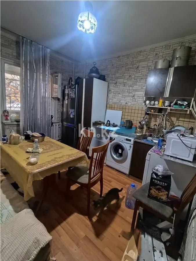 Продажа 1-комнатной квартиры, 41 м², мкр-н Аксай-3, дом  16 в Алматы - фото 2