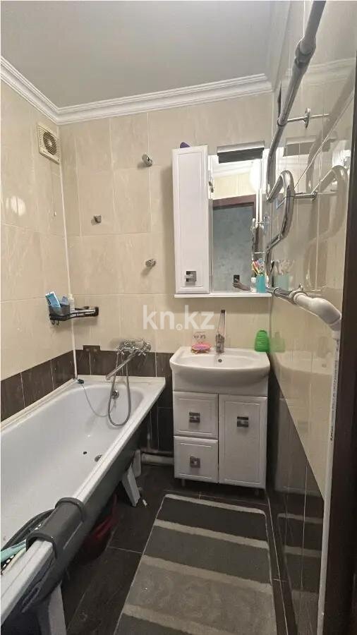 Продажа 3-комнатной квартиры, 64 м² в Караганде - фото 4