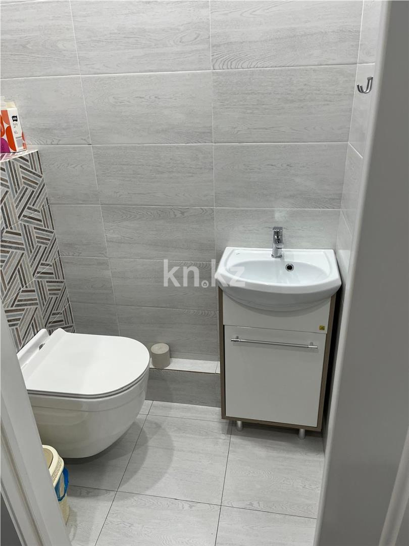 Продажа 2-комнатной квартиры, 63 м² в Караганде - фото 10