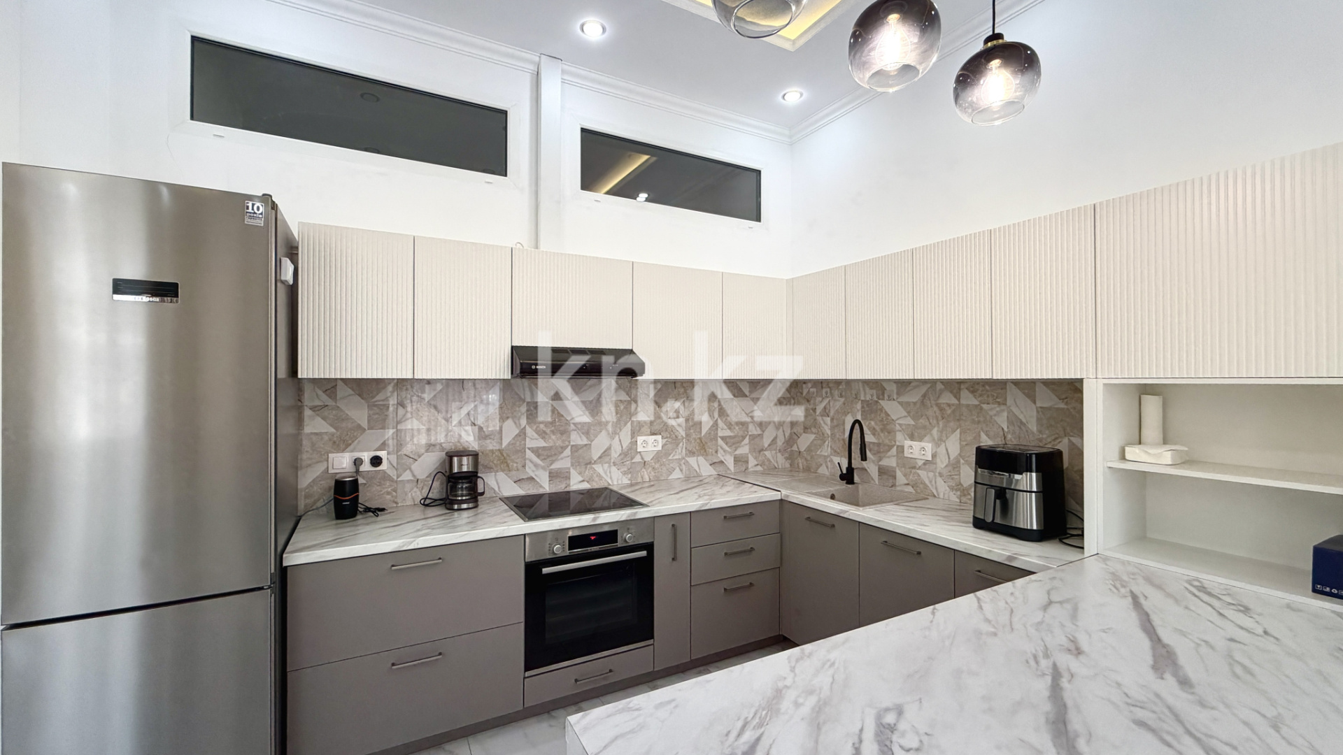 Продажа 3-комнатной квартиры, 82.1 м² в Алматы - фото 12