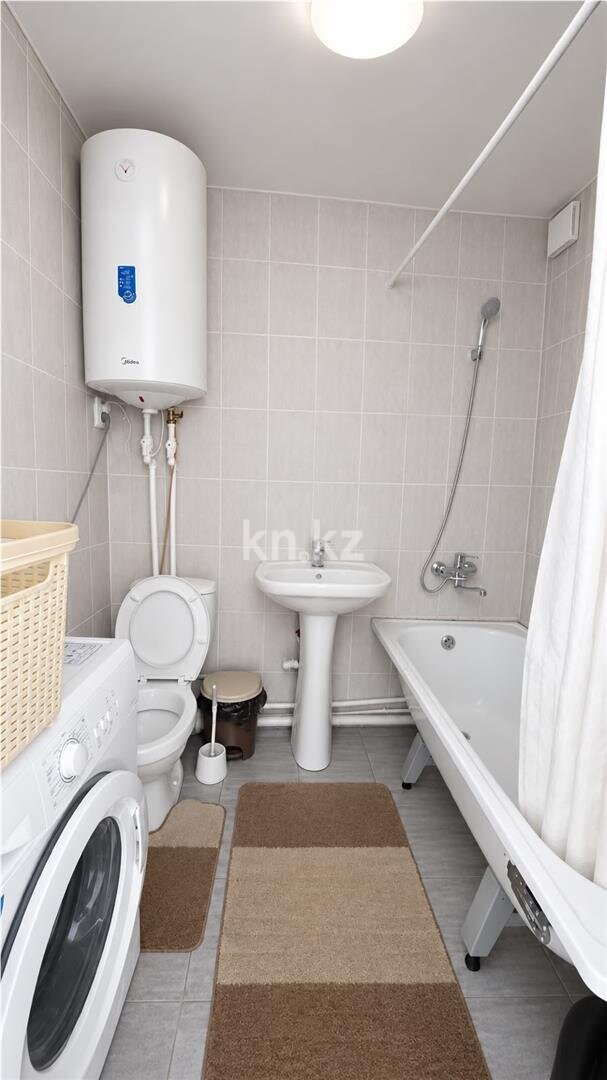 Продажа 2-комнатной квартиры, 52 м² в Караганде - фото 4
