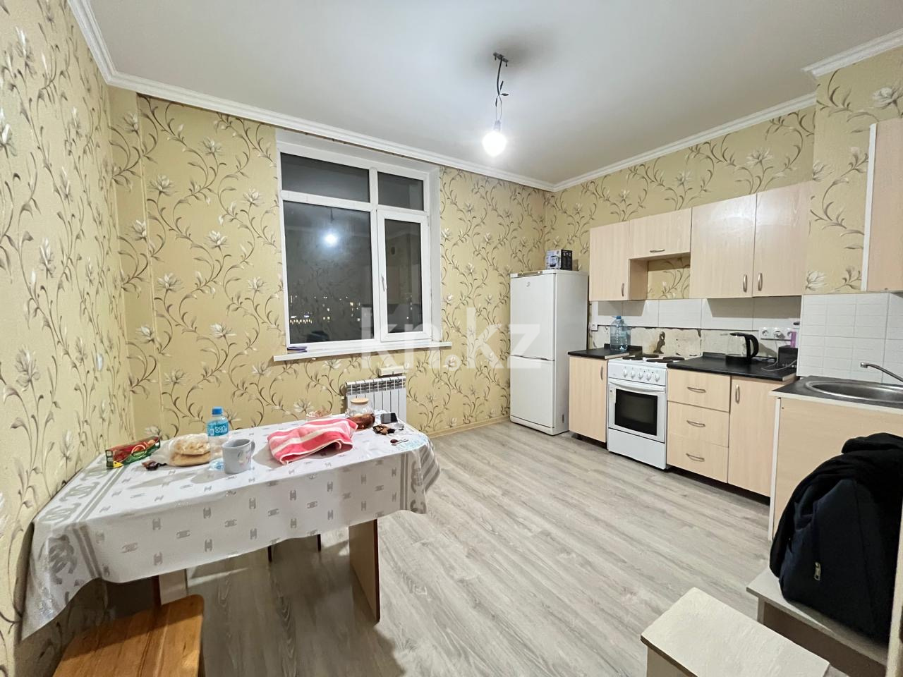 Аренда 1-комнатной квартиры, 41 м² в Астане