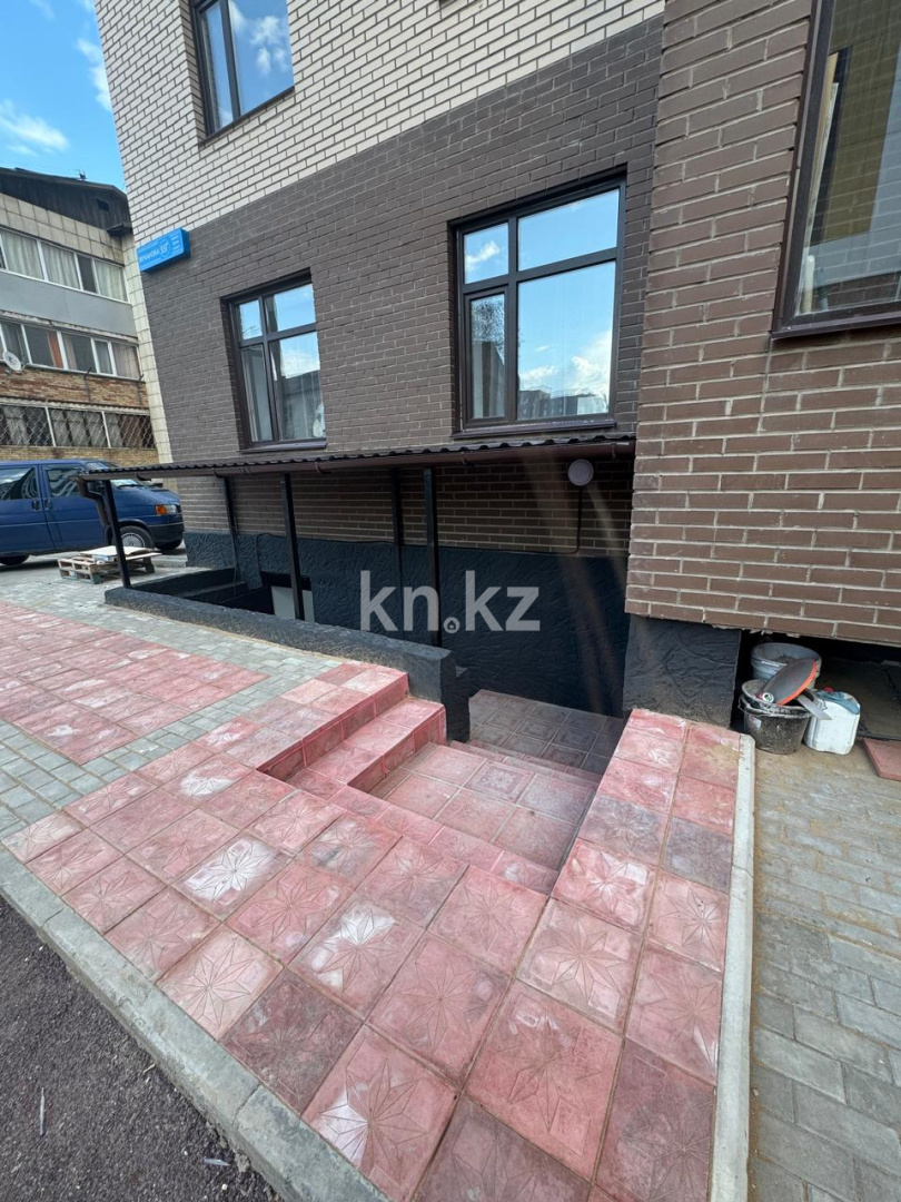 Продажа , 101 м², ул. Муканова, дом  55г в Караганде - фото 5