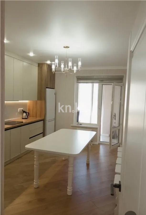 Продажа 2-комнатной квартиры, 70.8 м² в Астане - фото 3