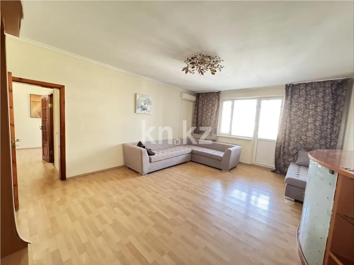 Продажа 3-комнатной квартиры, 70.6 м², мкр. Самал-2, дом  79 в Алматы