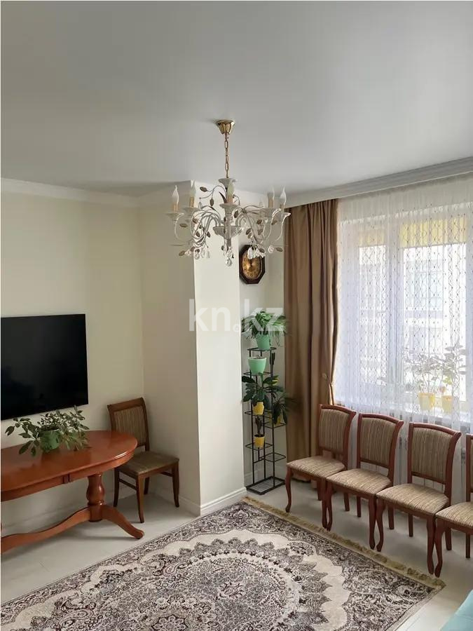 Продажа 2-комнатной квартиры, 60 м², ул. Бектурова, дом  7 в Астане